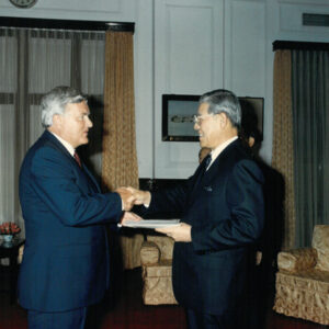 接見南非大使呈遞到任國書-李總統照片冊-MOFA109179CF-2020-12--PH00005-009