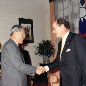 總統接見美國參議員辛普森等人-李總統照片冊-MOFA109179CF-2020-12--PH00005-136