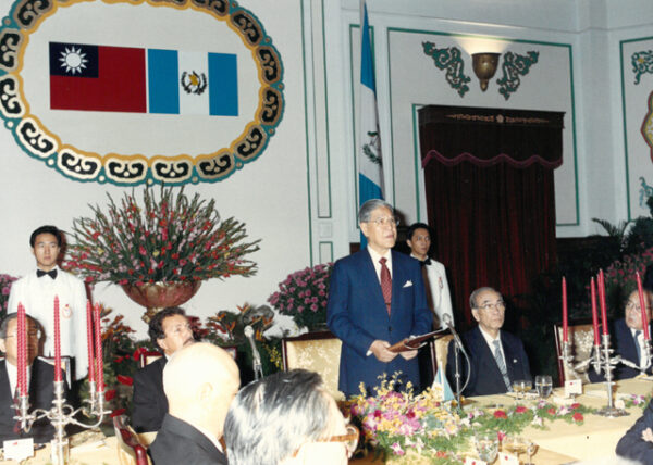 總統接見瓜地馬拉總統席瑞索-李總統照片冊-MOFA109179CF-2020-12--PH00006-043