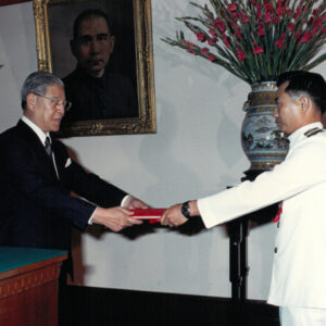 總統主持三軍楷模呈獻簽名冊-李總統照片冊-MOFA109179CF-2020-12--PH00006-057