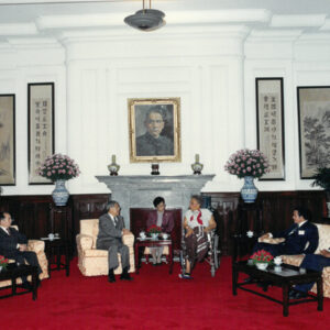 總統接見多朱尼克總理查爾斯等人-李總統照片冊-MOFA109179CF-2020-12--PH00006-069