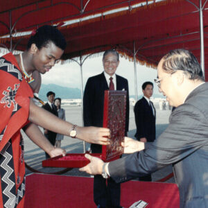 史瓦濟蘭國王恩史瓦帝三世訪華-李總統照片冊-MOFA109179CF-2020-12--PH00006-096