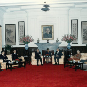 總統接見諾貝爾獎得主西博格等人-李總統照片冊-MOFA109179CF-2020-12--PH00006-121