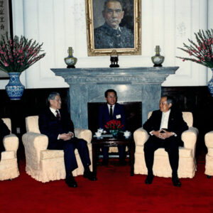 李總統接見韓國會議長金在淳夫婦等人-李總統照片冊-MOFA109179CF-2020-12--PH00007-040