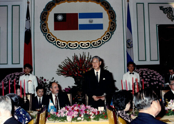 李總統接見薩爾瓦多總統克里斯第雅尼夫婦等人-李總統照片冊-MOFA109179CF-2020-12--PH00007-048