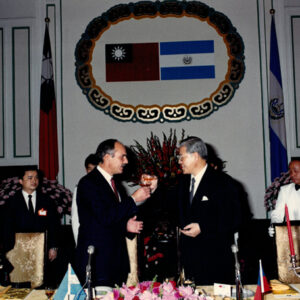 李總統接見薩爾瓦多總統克里斯第雅尼夫婦等人-李總統照片冊-MOFA109179CF-2020-12--PH00007-050