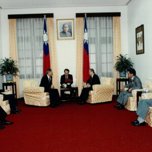 總統接見日眾議員中尾榮一等-李總統照片冊-MOFA109179CF-2020-12--PH00008-017