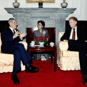 接見美國麻省理工學院院長DR.THUROW-李總統照片冊-MOFA109179CF-2020-12--PH00008-026