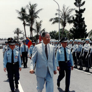 巡視空軍四四三聯隊-李總統照片冊-MOFA109179CF-2020-12--PH00008-047