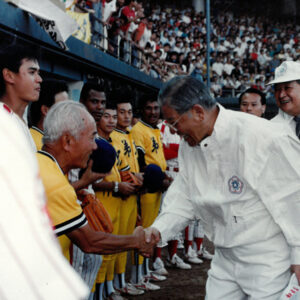 總統主持職棒明星對抗賽開球-李總統照片冊-MOFA109179CF-2020-12--PH00008-052