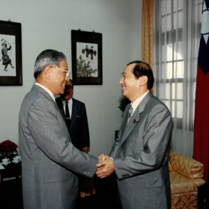 總統接見日本大石正光眾議員-李總統照片冊-MOFA109179CF-2020-12--PH00008-077