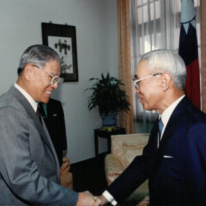 總統接見日本交流協會台北事務所梁井新一所長-李總統照片冊-MOFA109179CF-2020-12--PH00008-101