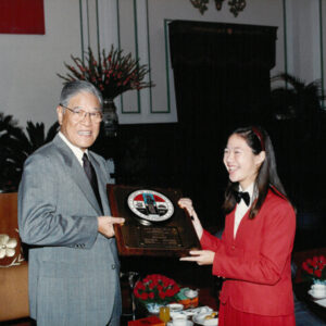 總統接見美國洛杉磯漫信少年合唱團領隊鐘世豪牧師等-李總統照片冊-MOFA109179CF-2020-12--PH00008-104