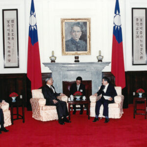 哥斯大黎加大使高立輝呈遞到任國書於統府-李總統照片冊-MOFA109179CF-2020-12--PH00008-152