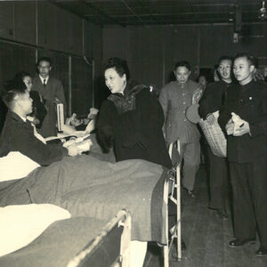 夫人慰問傷患士兵-照片冊-MOFA109179CF-2020-12-PH00011-088