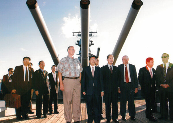 參觀密蘇里號戰艦 美國夏威夷-陳水扁總統活動照片-MOFA109179CF-2020-12-PH00014-001