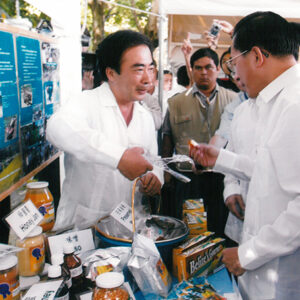 頒贈駐貝技術團團員、替代役男及志工等之加菜金 貝里斯-陳水扁總統活動照片-MOFA109179CF-2020-12-PH00014-099