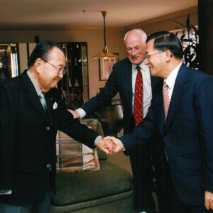 接見美國聯邦參議員井上健(Daniel Inouye