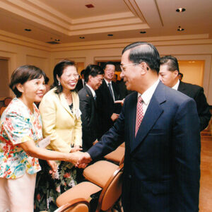 接見夏威夷扁友會成員及僑領 美國夏威夷-陳水扁總統訪中南美過境美國-MOFA109179CF-2020-12-PH00015-041