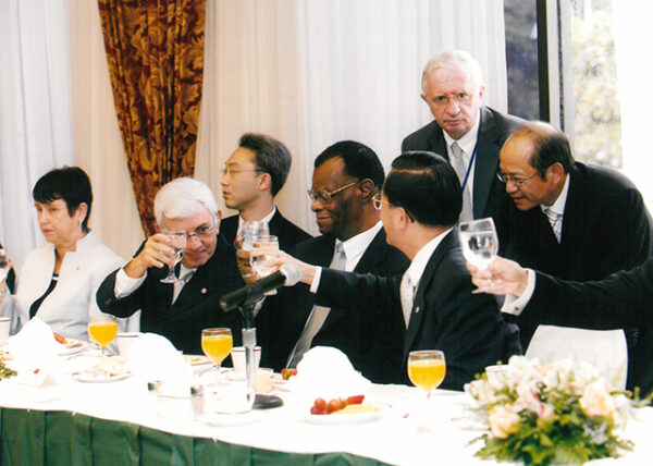 與友邦元首或特使早餐敘 巴拿馬-陳水扁總統訪中南美過境美國-MOFA109179CF-2020-12-PH00015-084