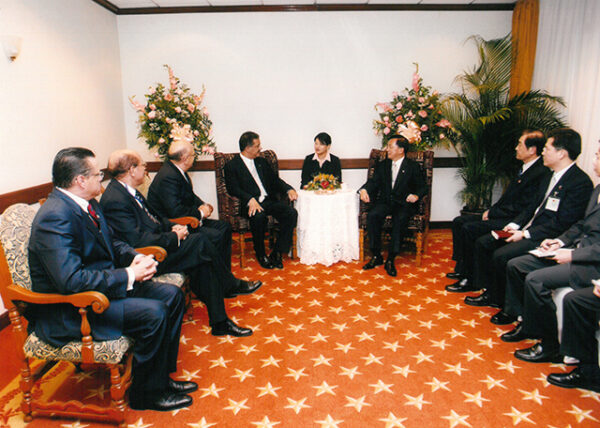 與多明尼加總統Leonel Fernandez閣下雙邊會晤 巴拿馬-陳水扁總統訪中南美過境美國-MOFA109179CF-2020-12-PH00015-101