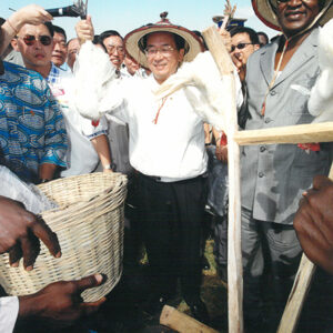 陳水扁總統與布吉納法索總統龔保雷共同主持陸稻推廣計劃剪綵-第一次出訪-民主外交、友誼之旅-MOFA109179CF-2020-12-PH00016-016