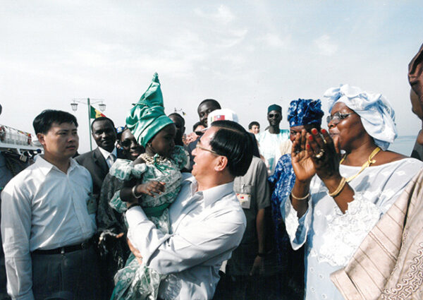 陳水扁總統於塞內加爾參觀歷史古蹟奴隸島-第三次出訪-合作互助、關懷之旅-MOFA109179CF-2020-12-PH00016-042