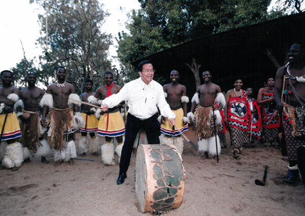 陳水扁總統於史瓦濟蘭參觀Mlilwane野生動物園-第三次出訪-合作互助、關懷之旅-MOFA109179CF-2020-12-PH00016-051