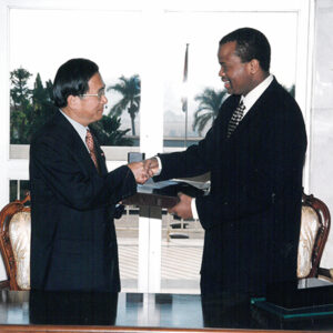 陳水扁總統於史瓦濟蘭與史國國王恩史瓦帝三世簽署聯合公報-第三次出訪-合作互助、關懷之旅-MOFA109179CF-2020-12-PH00016-055