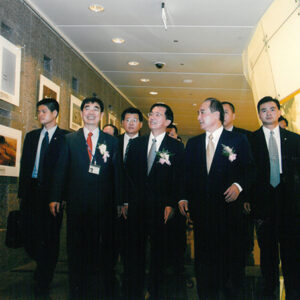 參觀日商住華科技股份有限公司-陳水扁總統活動照片及吳淑珍女士參加2004年帕運活動照片-MOFA109179CF-2020-12-PH00017-045