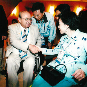 夫人出席ATHOC歡迎酒會並與各國貴賓致意-陳水扁總統活動照片及吳淑珍女士參加2004年帕運活動照片-MOFA109179CF-2020-12-PH00017-110