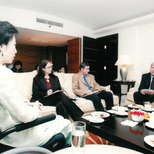 夫人接受國際媒體專訪之一-陳水扁總統活動照片及吳淑珍女士參加2004年帕運活動照片-MOFA109179CF-2020-12-PH00017-114