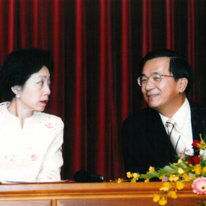 夫人自雅典返國接機暨記者會-陳水扁總統活動照片及吳淑珍女士參加2004年帕運活動照片-MOFA109179CF-2020-12-PH00017-140