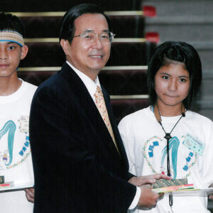 接見原住民鄉「都市體驗之旅」兒童-陳水扁總統活動照片-MOFA109179CF-2020-12-PH00018-144