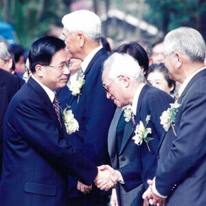 陳水扁總統蒞臨二二八公園參加二二八事件五十四週年追悼大會，並慰問受難家屬-陳水扁總統活動照片-MOFA109179CF-2020-12-PH00021-044