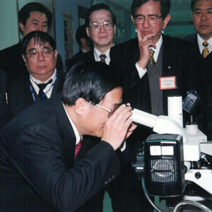 陳水扁總統參觀中央研究院-陳水扁總統活動照片-MOFA109179CF-2020-12-PH00023-001