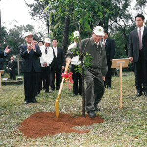 陳水扁總統蒞臨植物園參加中樞植樹活動-陳水扁總統活動照片-MOFA109179CF-2020-12-PH00023-048