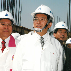 陳水扁總統視察南投富功國小重建工程-陳水扁總統活動照片-MOFA109179CF-2020-12-PH00023-054