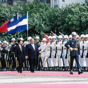 陳水扁總統於新竹縣政府以軍禮歡迎尼加拉瓜總統阿雷曼-陳水扁總統活動照片-MOFA109179CF-2020-12-PH00024-048