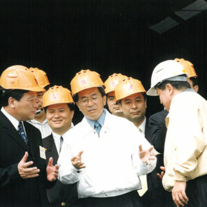 陳水扁總統赴桃園楊梅鎮參訪新泰伸銅工業公司-陳水扁總統活動照片-MOFA109179CF-2020-12-PH00025-032