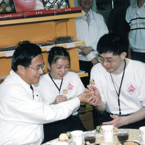 陳水扁總統赴台中參觀台中縣身心障礙庇護工廠-陳水扁總統活動照片-MOFA109179CF-2020-12-PH00030-004