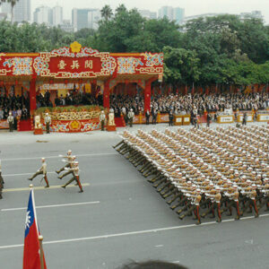 國軍陸戰團正步伐整齊地通過閱兵台-國慶-MOFA109179CF-2020-12-PH00041-154
