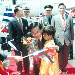 陳水扁總統抵達尼加拉瓜馬納瓜機場接受軍禮歡迎-陳水扁總統「民主外交、友誼之旅」活動照片-MOFA109179CF-2020-12-PH00051-069