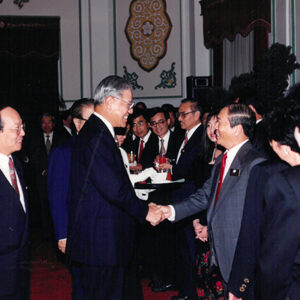 總統以茶會款待北美台灣商會聯合會回國訪問團蔡仁泰先生等人於總統府-李總統照片冊-MOFA109179CF-2020-12-PH00114-050