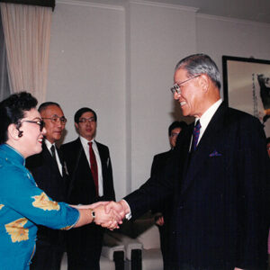 總統接見北美歐洲地區華文新聞傳播界人士郭原勳等人於總統府-李總統照片冊-MOFA109179CF-2020-12-PH00114-056