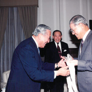 總統接見西藏領袖達賴喇嘛代表嘉樂頓珠先生於總統府-李總統照片冊-MOFA109179CF-2020-12-PH00114-057