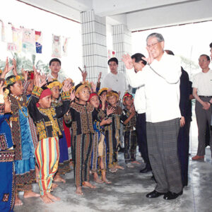 總統巡視青山國小(探訪包梅芳老師)於屏東-李總統照片冊-MOFA109179CF-2020-12-PH00114-061