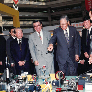 總統參觀"一九九三年中華民國產業自動化暨自動化機具展"於世貿中心-李總統照片冊-MOFA109179CF-2020-12-PH00114-074