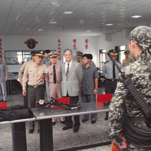 總統巡視陸戰隊99師兩棲營(高雄市小港區)-李總統照片冊-MOFA109179CF-2020-12-PH00117-008