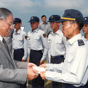 總統巡視海巡部鳳鼻頭班哨(高雄市小港區)-李總統照片冊-MOFA109179CF-2020-12-PH00117-009